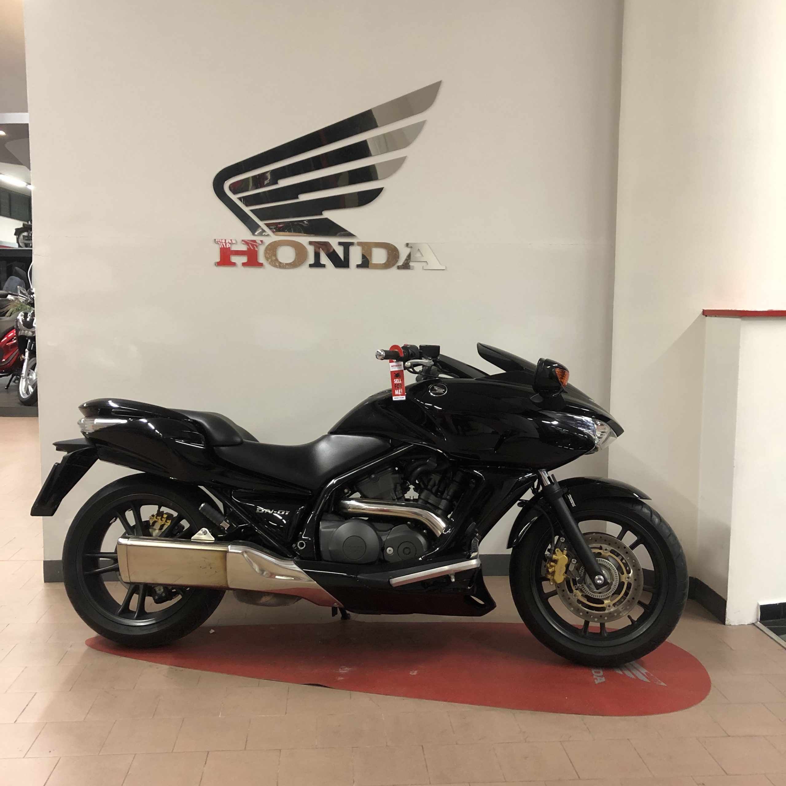 Honda DN 01 - moto usata