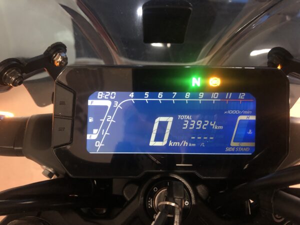 Honda CB300 - Moto Naked