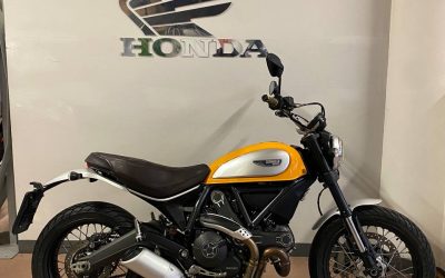 Ducati Scrambler Classic del 2015 usata con 29.103 km, uniproprietario, tagliandata e garantita in vendita a Senigallia