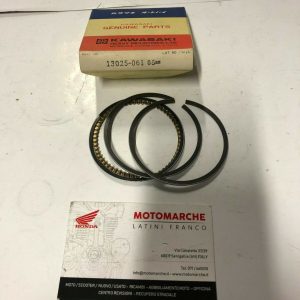 Ring Set (+0,5) - Serie Fasce Pistone Maggiorato KZ650 Kawasaki 13025061